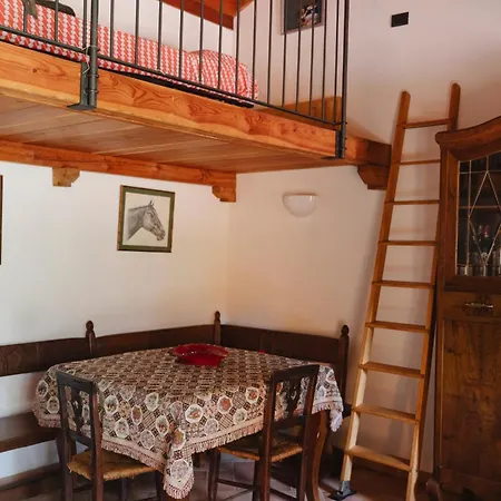 Holiday home Di Montagna Nella Natura - Di